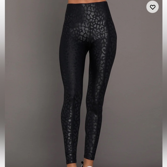 CARBON38High Rise 7/8 Legging in Leopard Takara Shine medium